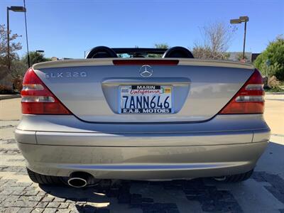 2004 Mercedes-Benz SLK 320   - Photo 18 - Escondido, CA 92029