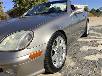 2004 Mercedes-Benz SLK 320   - Photo 10 - Escondido, CA 92029