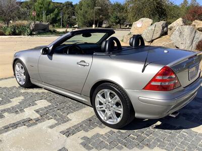 2004 Mercedes-Benz SLK 320   - Photo 15 - Escondido, CA 92029