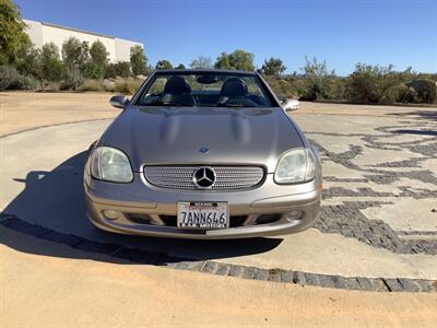 2004 Mercedes-Benz SLK 320   - Photo 2 - Escondido, CA 92029