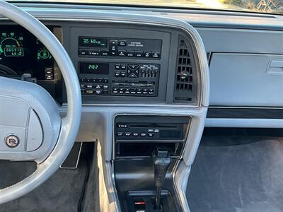 1990 Buick Reatta   - Photo 27 - Escondido, CA 92029