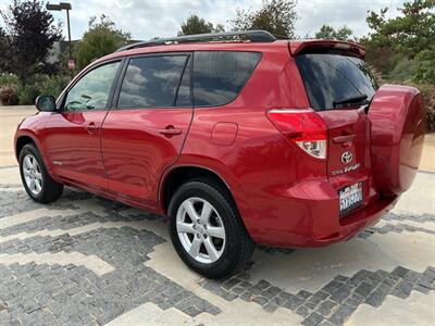 2007 Toyota RAV4 Limited   - Photo 14 - Escondido, CA 92029