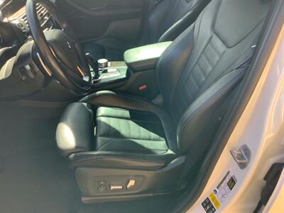 2019 BMW X4 xDrive30i - Photo 8 - Escondido, CA 92029