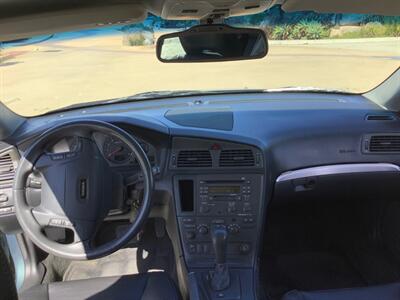 2002 Volvo V70 T5   - Photo 22 - Escondido, CA 92029
