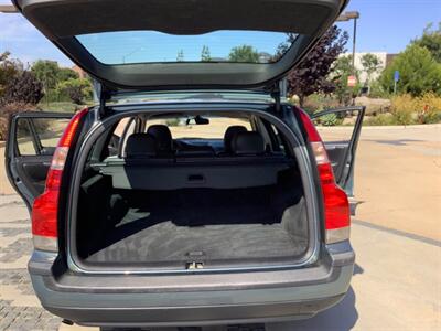 2002 Volvo V70 T5   - Photo 31 - Escondido, CA 92029