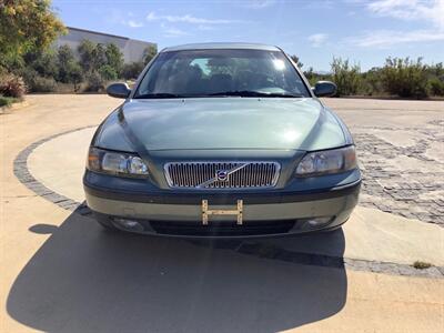 2002 Volvo V70 T5   - Photo 2 - Escondido, CA 92029