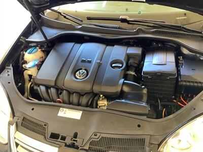 2010 Volkswagen Jetta SE   - Photo 20 - Escondido, CA 92029