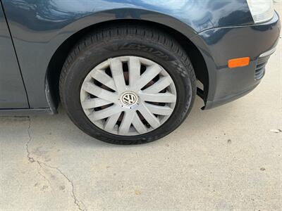 2010 Volkswagen Jetta SE PZEV   - Photo 43 - Escondido, CA 92029