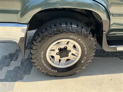 1992 Toyota 4Runner SR5 V6 - Photo 48 - Escondido, CA 92029