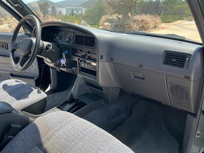 1992 Toyota 4Runner SR5 V6 - Photo 23 - Escondido, CA 92029