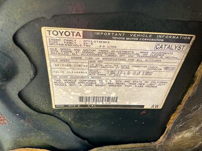1992 Toyota 4Runner SR5 V6 - Photo 42 - Escondido, CA 92029