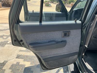 1992 Toyota 4Runner SR5 V6 - Photo 27 - Escondido, CA 92029