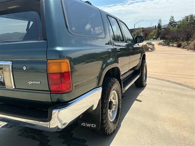 1992 Toyota 4Runner SR5 V6 - Photo 11 - Escondido, CA 92029
