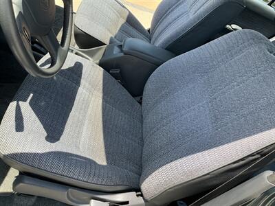 1992 Toyota 4Runner SR5 V6 - Photo 26 - Escondido, CA 92029