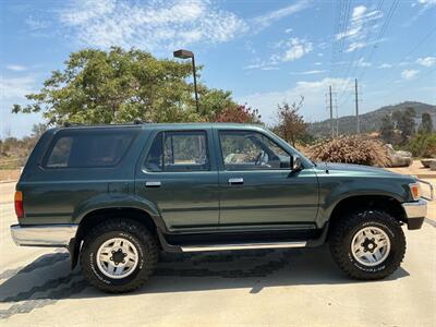 1992 Toyota 4Runner SR5 V6 - Photo 5 - Escondido, CA 92029