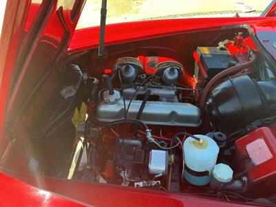 1965 Volvo P1800   - Photo 42 - Escondido, CA 92029
