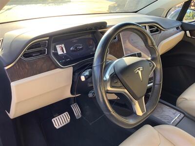 2016 Tesla Model X P90D   - Photo 25 - Escondido, CA 92029