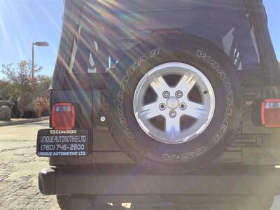 2006 Jeep Wrangler Unlimited   - Photo 16 - Escondido, CA 92029