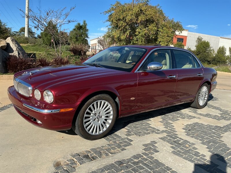 2006 Jaguar XJ8 Vanden Plas   - Photo 1 - Escondido, CA 92029
