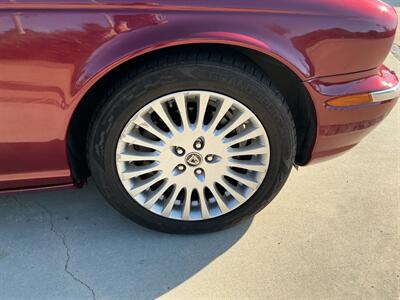 2006 Jaguar XJ8 Vanden Plas   - Photo 46 - Escondido, CA 92029