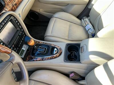 2006 Jaguar XJ8 Vanden Plas   - Photo 21 - Escondido, CA 92029
