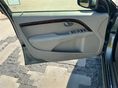 2008 Volvo V70 3.2 - Photo 25 - Escondido, CA 92029
