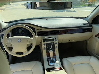 2008 Volvo V70 3.2 - Photo 21 - Escondido, CA 92029