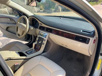 2008 Volvo V70 3.2 - Photo 24 - Escondido, CA 92029