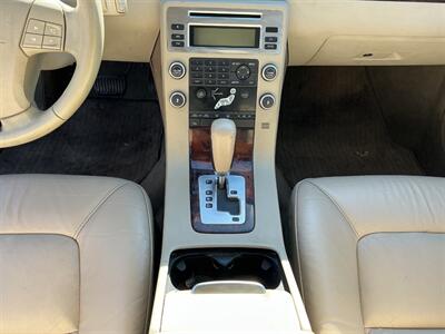2008 Volvo V70 3.2 - Photo 23 - Escondido, CA 92029