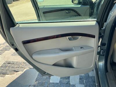 2008 Volvo V70 3.2 - Photo 28 - Escondido, CA 92029