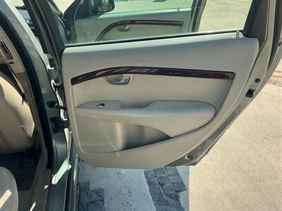 2008 Volvo V70 3.2 - Photo 30 - Escondido, CA 92029