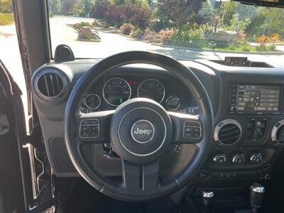2014 Jeep Wrangler Sport   - Photo 19 - Escondido, CA 92029
