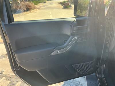 2014 Jeep Wrangler Sport   - Photo 25 - Escondido, CA 92029