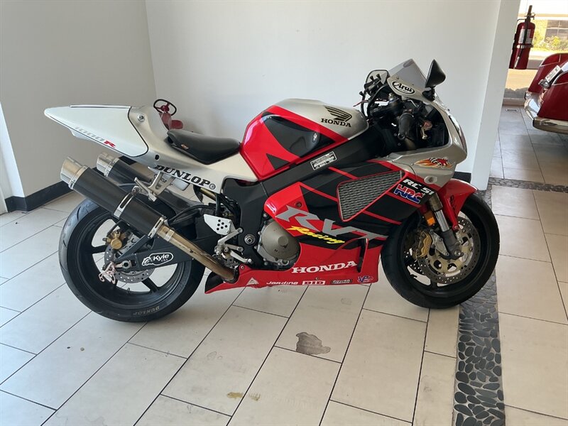 2001 HONDA Rc51  
