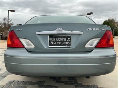 2002 Toyota Avalon XLS   - Photo 15 - Escondido, CA 92029