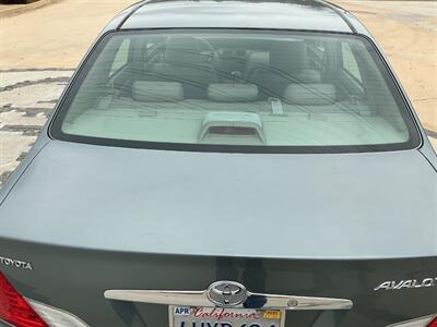 2002 Toyota Avalon XLS   - Photo 16 - Escondido, CA 92029