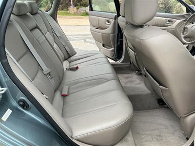 2002 Toyota Avalon XLS   - Photo 29 - Escondido, CA 92029