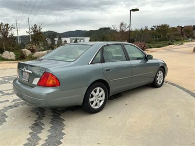 2002 Toyota Avalon XLS   - Photo 10 - Escondido, CA 92029