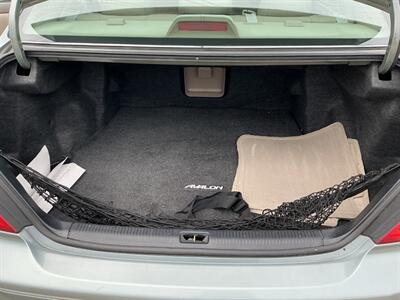 2002 Toyota Avalon XLS   - Photo 33 - Escondido, CA 92029