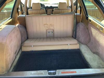 1985 Mercedes-Benz 300 TD   - Photo 36 - Escondido, CA 92029