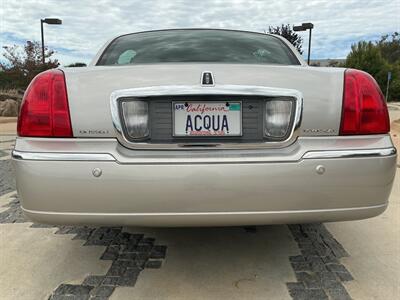 2003 Lincoln Town Car Cartier L - Photo 16 - Escondido, CA 92029