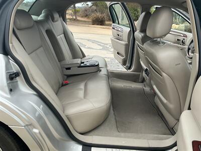 2003 Lincoln Town Car Cartier L - Photo 30 - Escondido, CA 92029