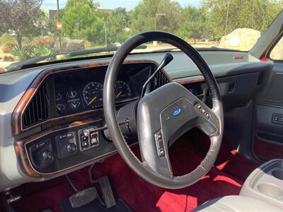 1991 Ford Bronco Silver Anniversary Edition   - Photo 19 - Escondido, CA 92029