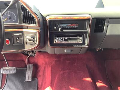 1991 Ford Bronco Silver Anniversary Edition   - Photo 21 - Escondido, CA 92029