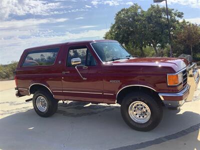 1991 Ford Bronco Silver Anniversary Edition   - Photo 7 - Escondido, CA 92029
