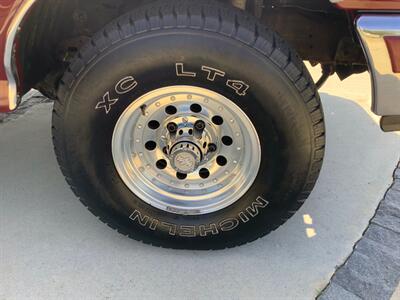 1991 Ford Bronco Silver Anniversary Edition   - Photo 43 - Escondido, CA 92029