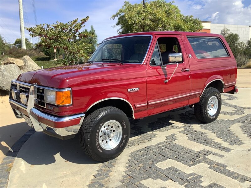 1991 Ford Bronco Silver Anniversary Edition - Photo 1 - Escondido, CA 92029
