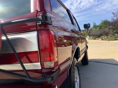 1991 Ford Bronco Silver Anniversary Edition   - Photo 12 - Escondido, CA 92029