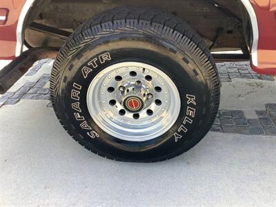1991 Ford Bronco Silver Anniversary Edition   - Photo 44 - Escondido, CA 92029