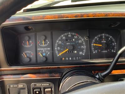 1991 Ford Bronco Silver Anniversary Edition   - Photo 17 - Escondido, CA 92029
